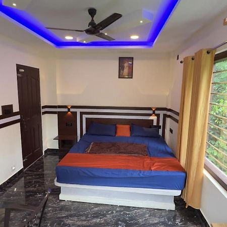 Hn Cottages, Munnar Jāmb Екстериор снимка